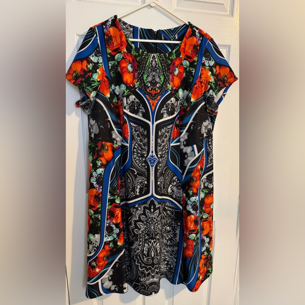 Vibrant Floral Dress with Black, Orange, Blue Accents sz22